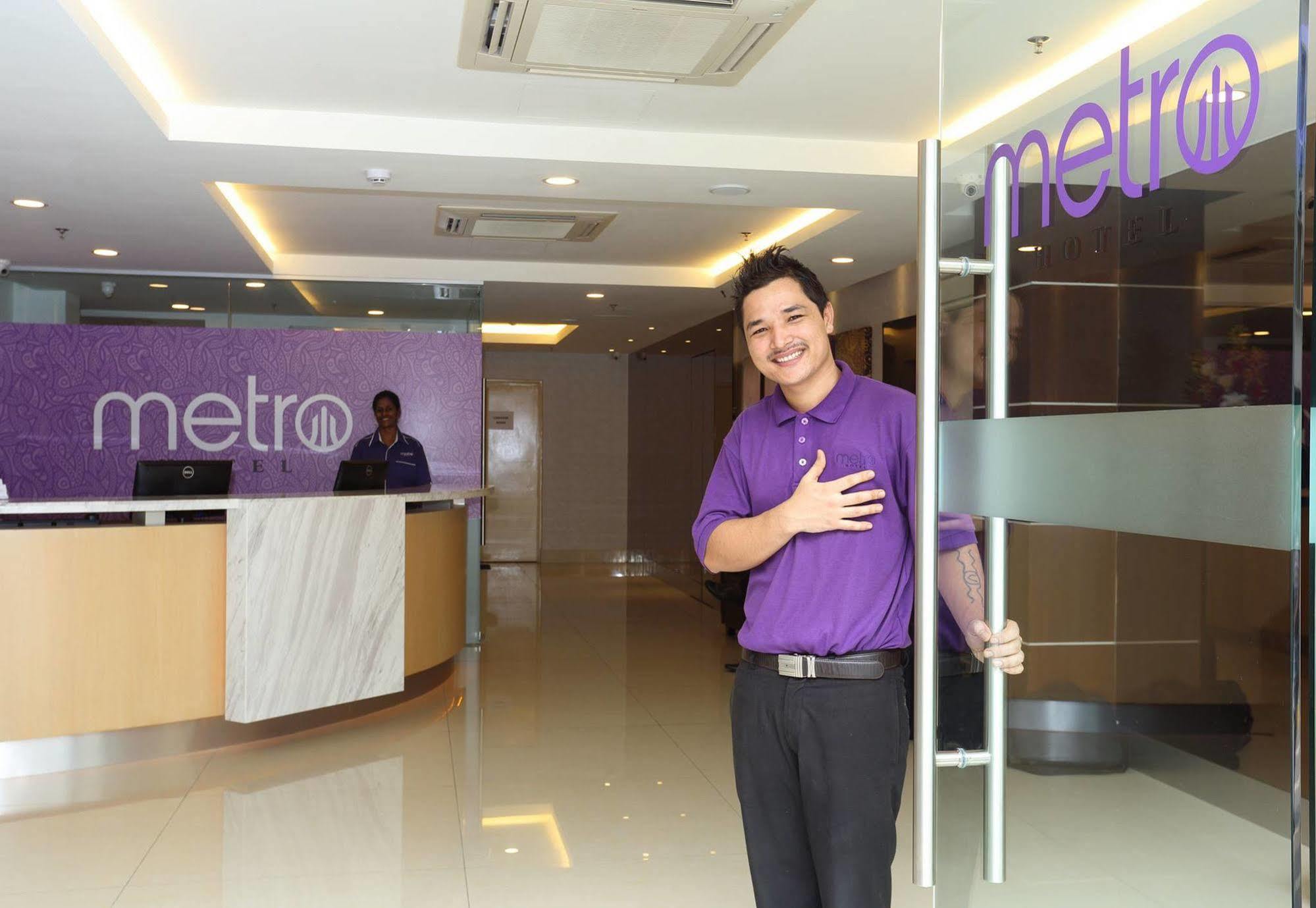 Metro Hotel @ Kl Sentral Куала Лумпур Екстериор снимка